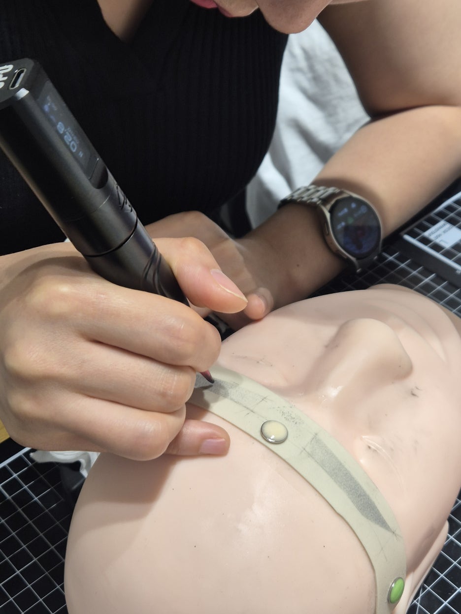 눈썹 반영구 마이크로블레이딩 실습